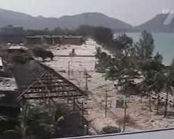 Patong Beach, Thailand Tsunami Video